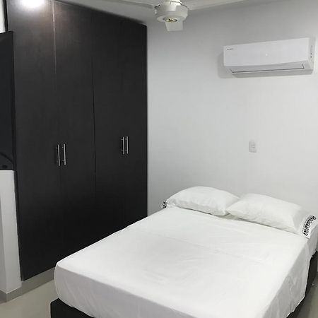 Hotel Barcelona Montería Esterno foto