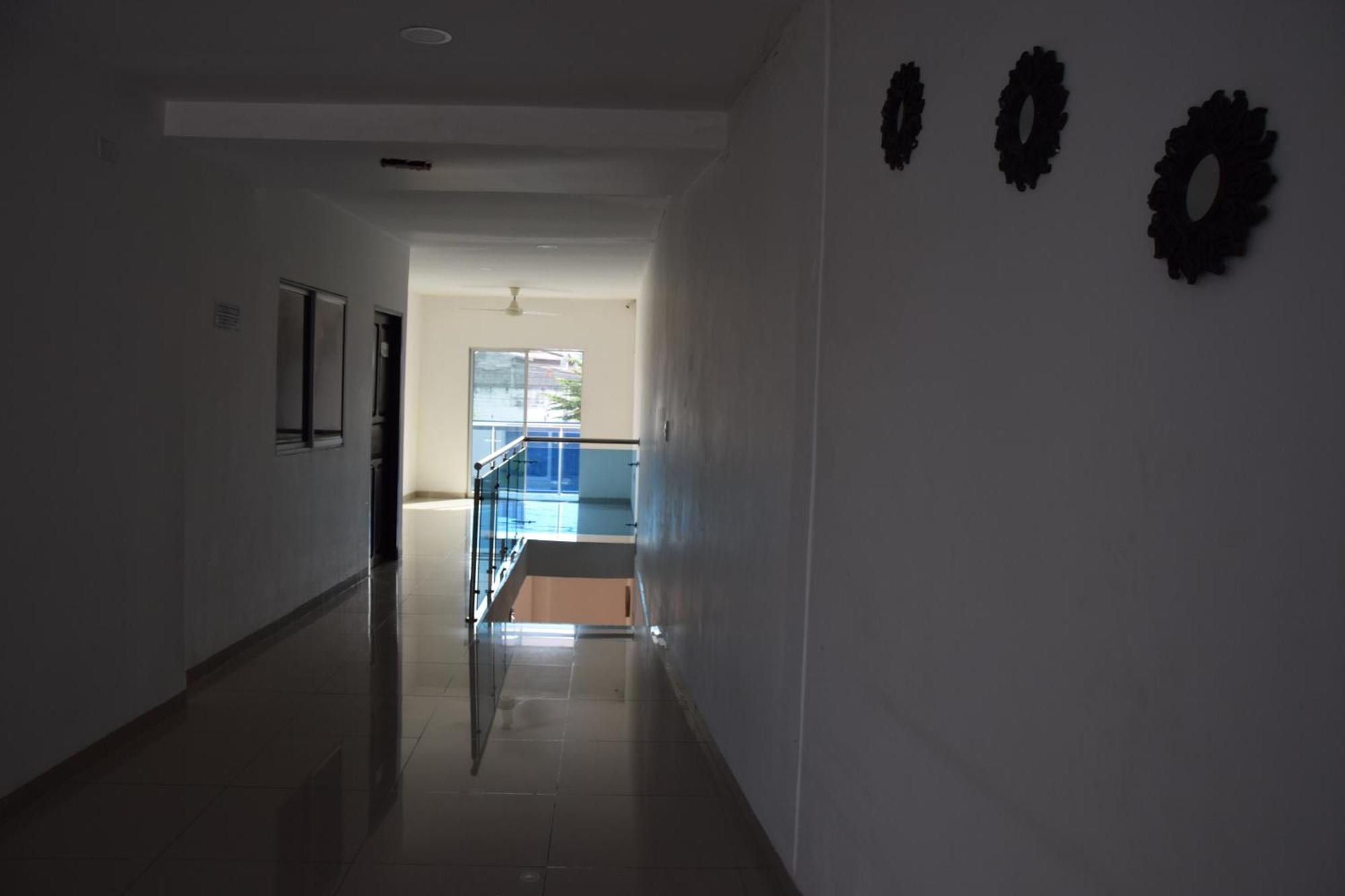 Hotel Barcelona Montería Esterno foto