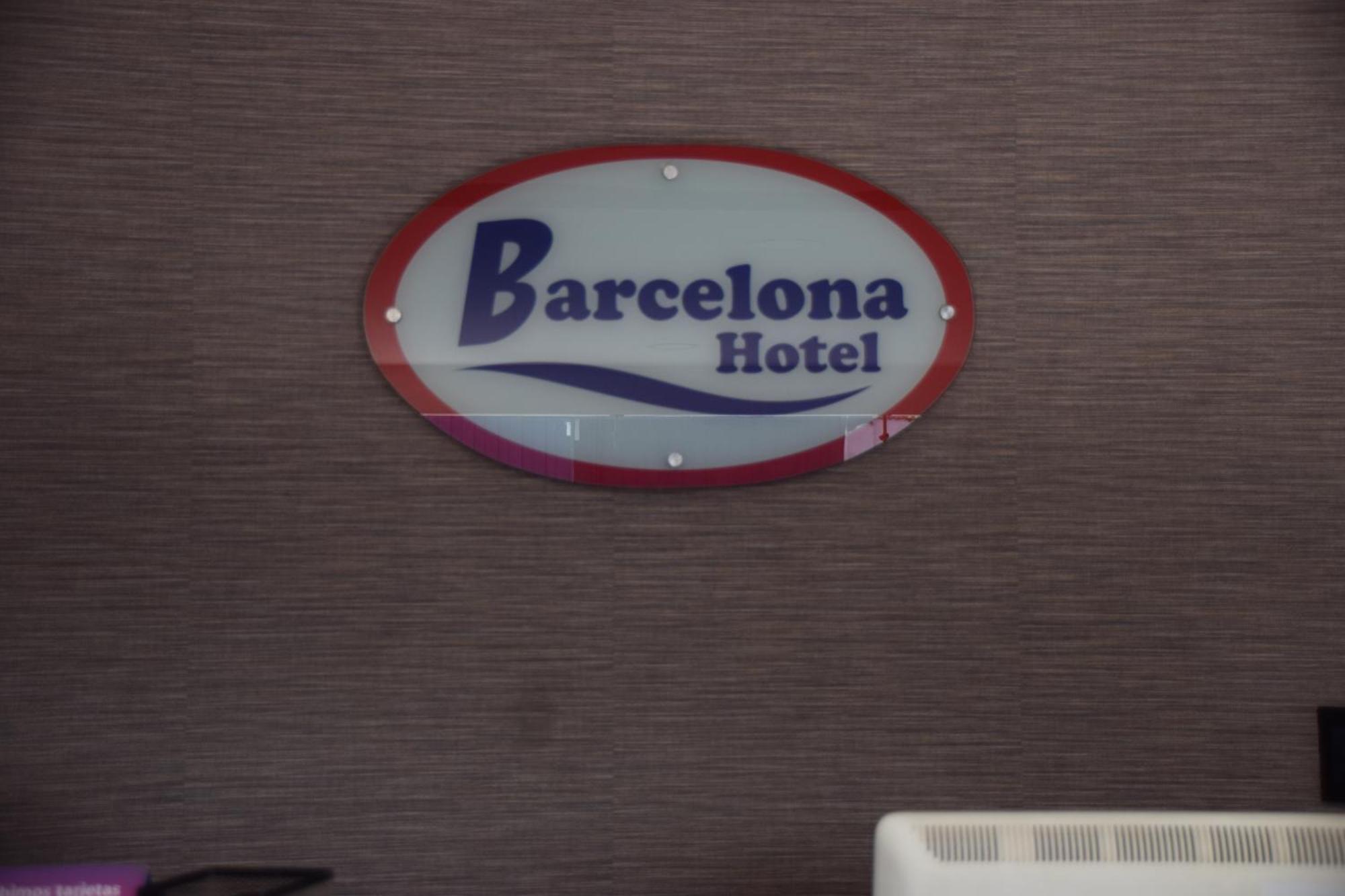 Hotel Barcelona Montería Esterno foto