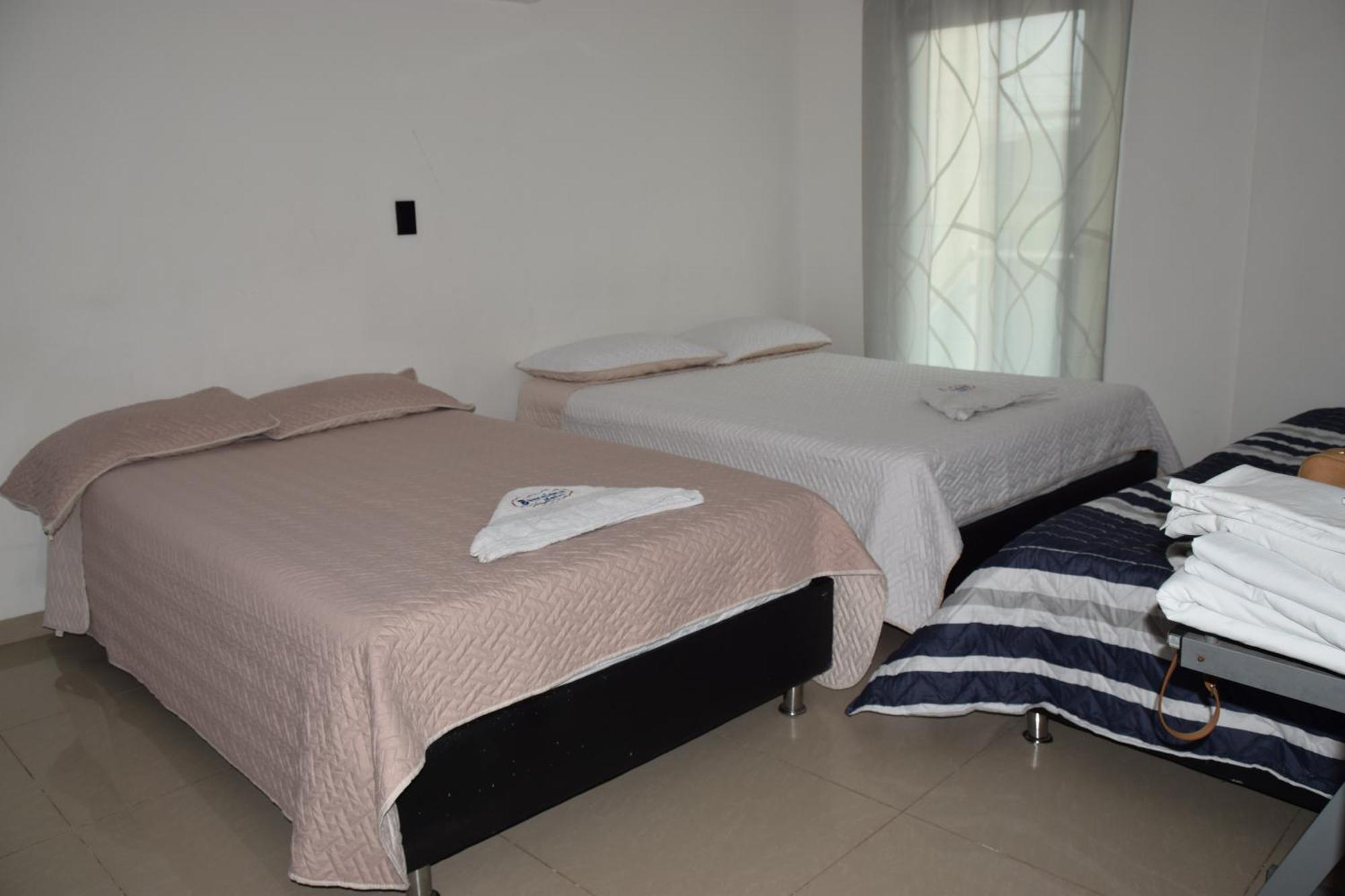Hotel Barcelona Montería Esterno foto