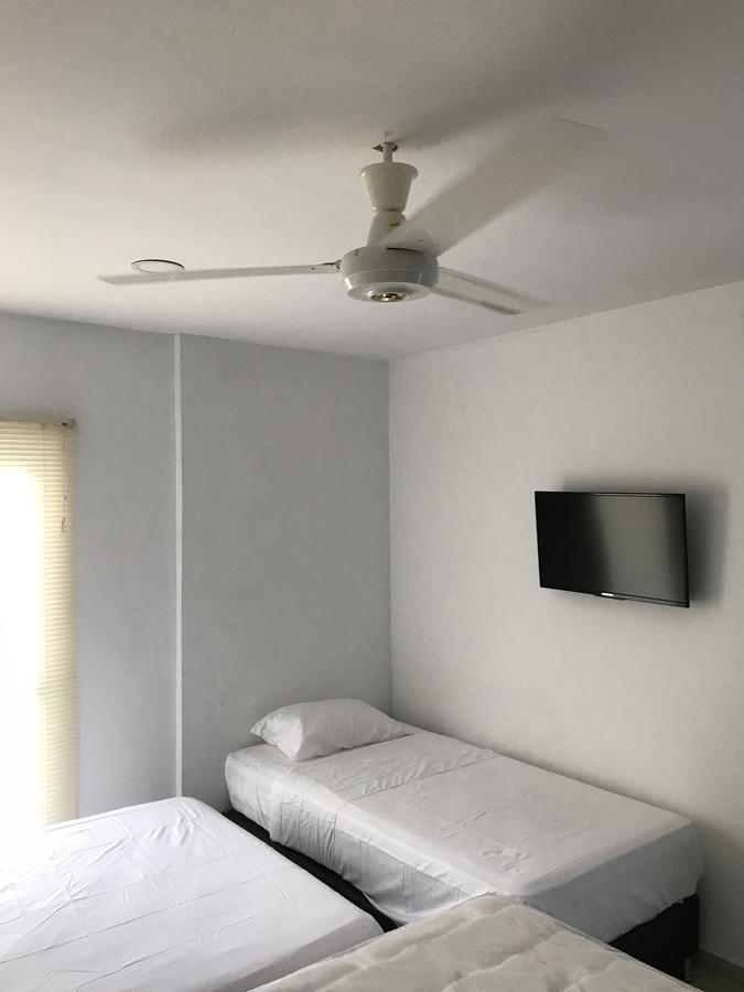 Hotel Barcelona Montería Esterno foto