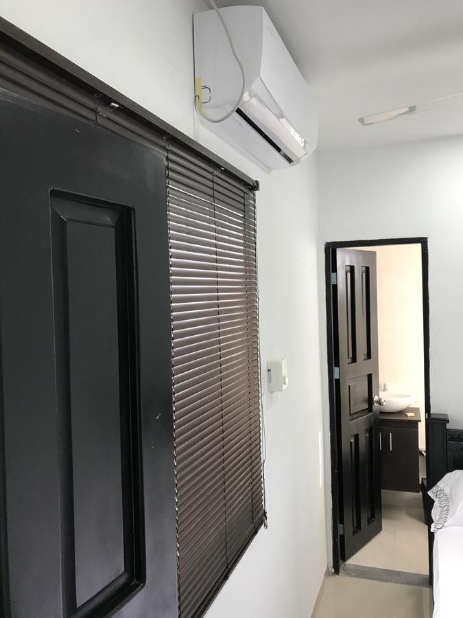 Hotel Barcelona Montería Esterno foto